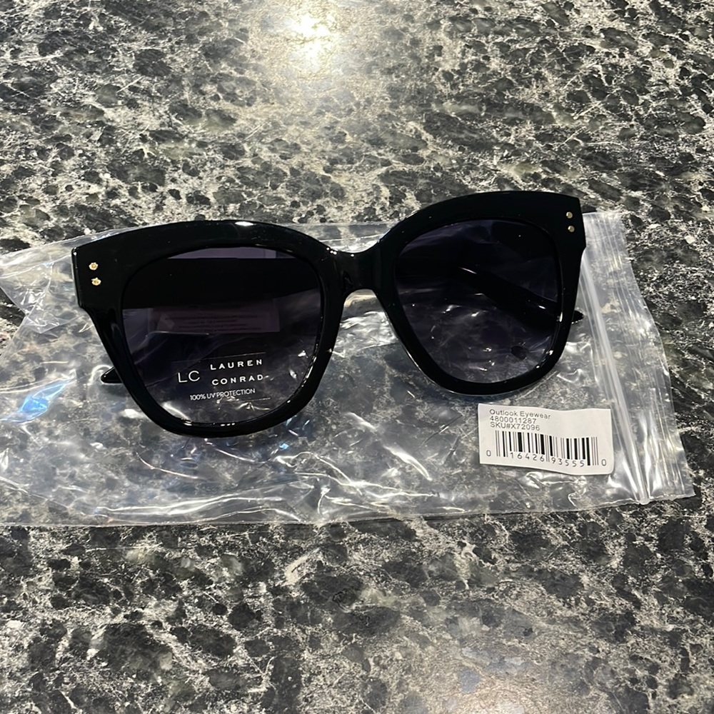 Lauren Conrad sunglasses